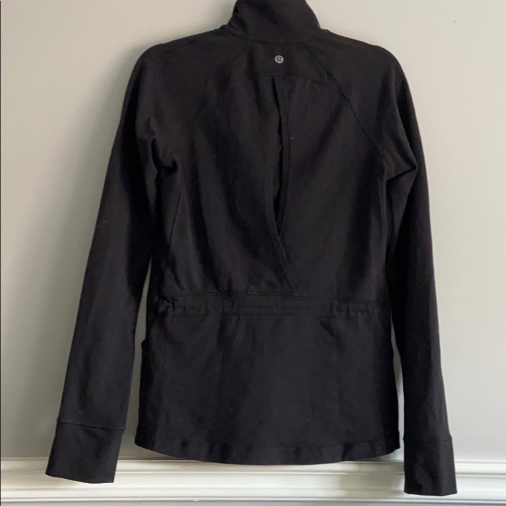 Lululemon Sunshine Salutation Mesh Vent Jacket - Picture 7 of 12